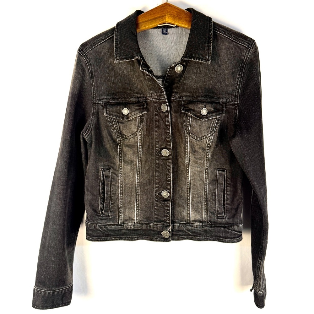 American Eagle Outfitters Faded Black Denim Jacket Capsule Wardrobe, Y2K Grunge